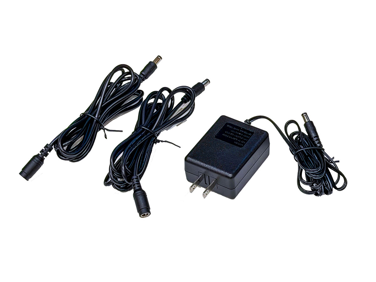 電源アダプター